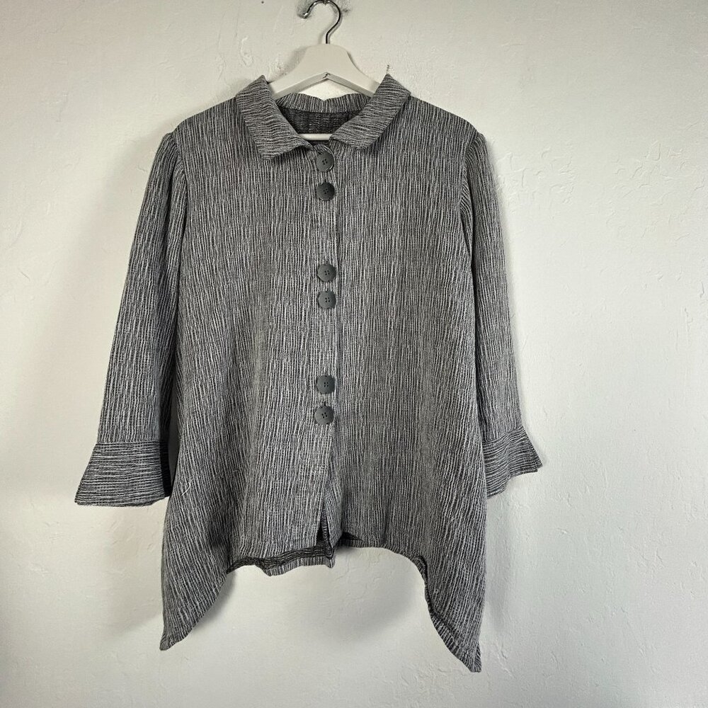 Signature Collection Fridaze Black Pinstripe Button-Up Blouse Medium Linen Blend